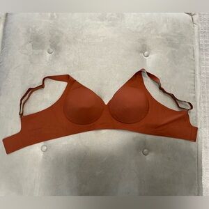 Women’s shecurve seamless viral jellybean size medium EUC